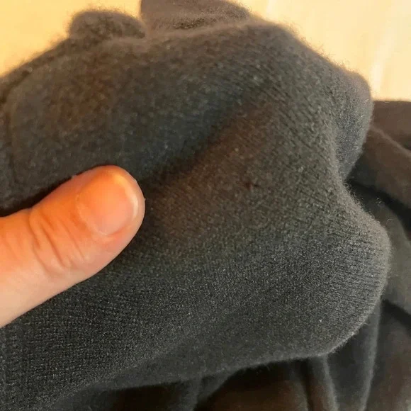 Qi Cashmere Little Black Dress Asymmetrical Neckline 100% Cashmere Women's S - Picture 6 of 8